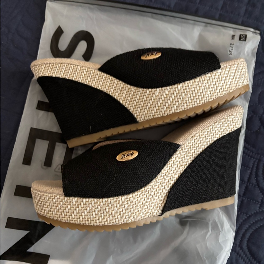 Black Wedge Sandals NWOT
